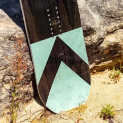 Arbor Veda Woman Snowboard 15 Arbor Veda Woman Snowboard -Oak Ski Shop arbor veda woman snowboard 4