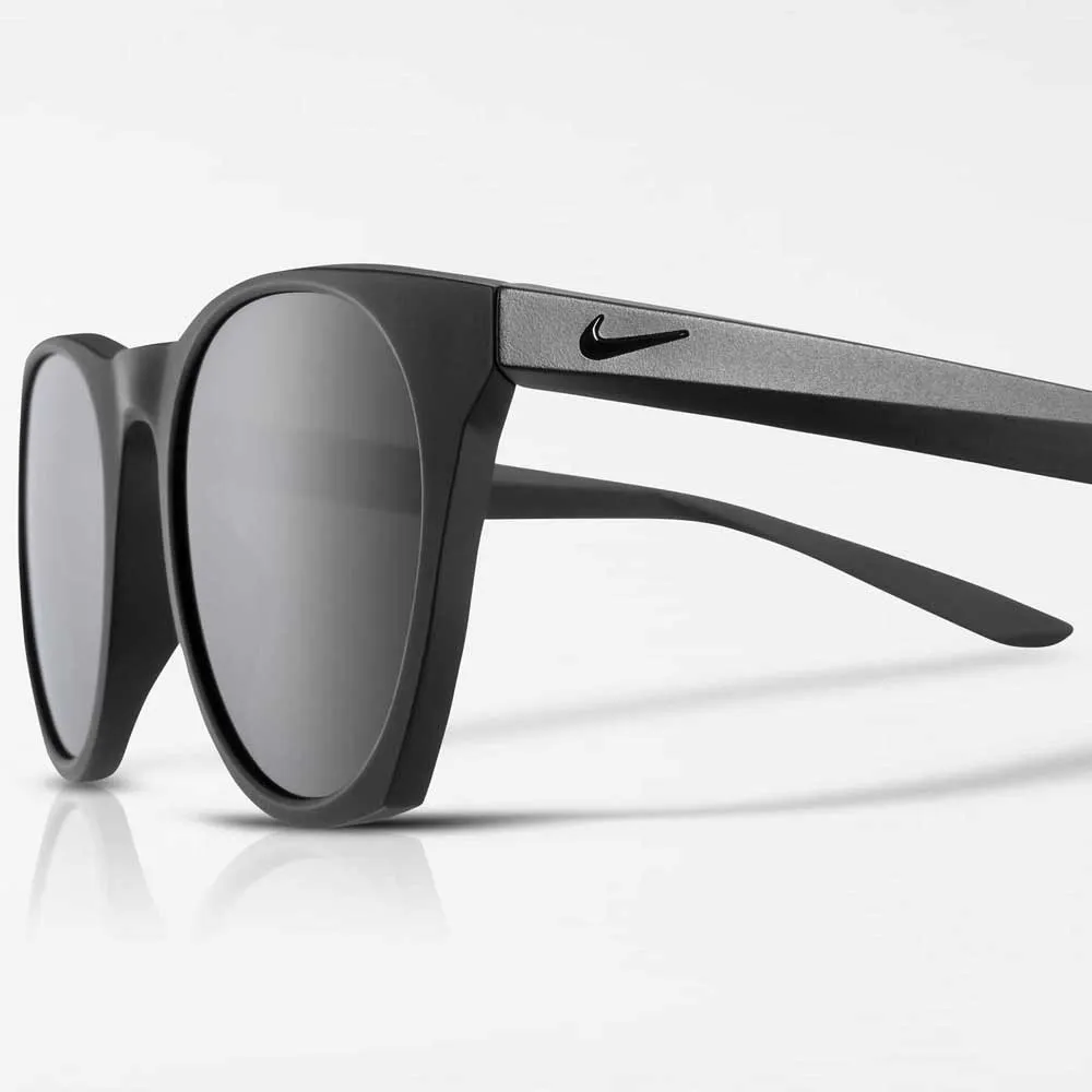 Nike Essential Horizon Sunglasses 5 Nike Essential Horizon Sunglasses - Image 3