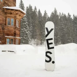 Yes! Basic Snowboard Wide 8 Yes! Basic Snowboard Wide -Oak Ski Shop yes. basic snowboard wide 2
